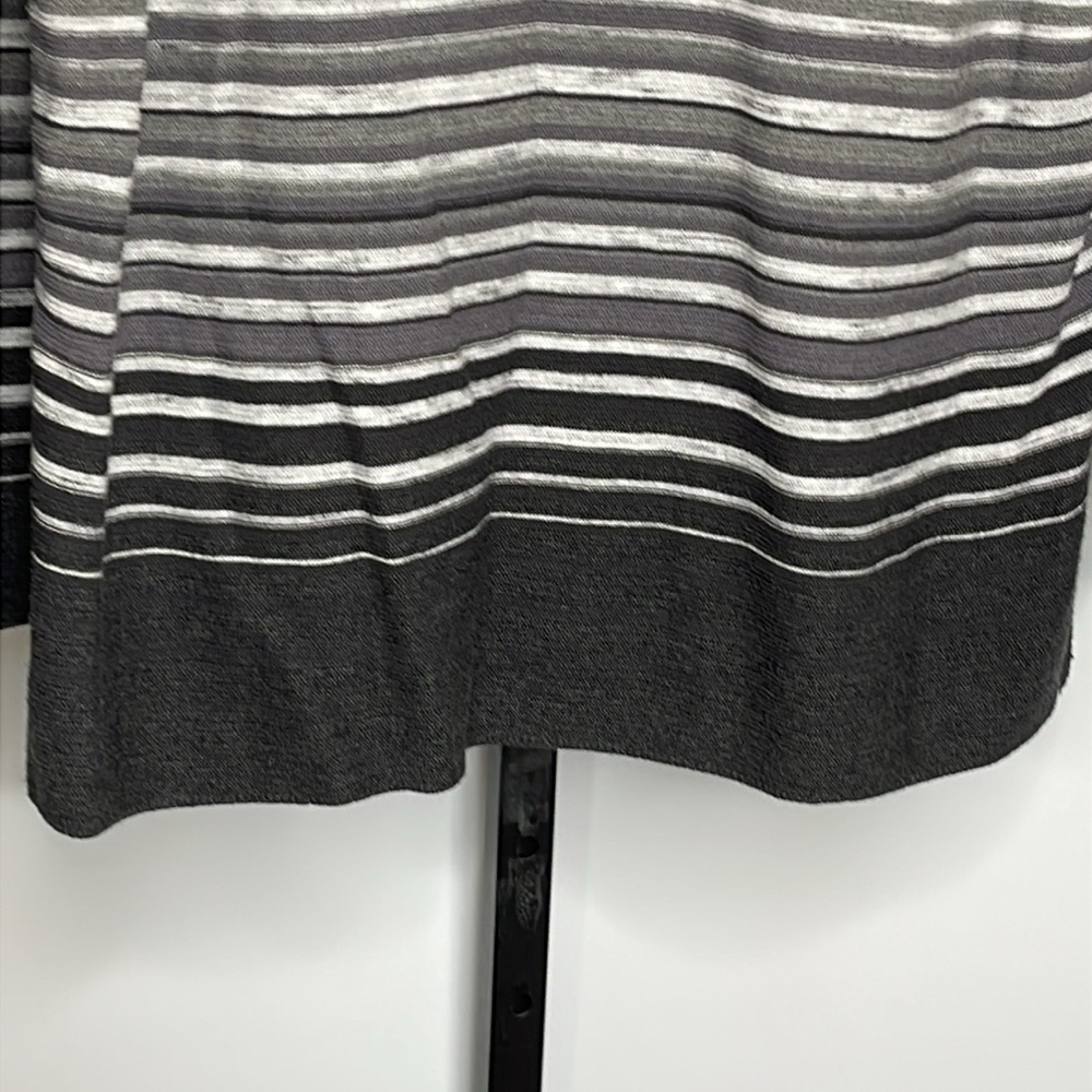 T by Talbots Sweater Women's Ombre Stripe Gray Knit Funnel Neck Sz XL Petite - Picture 3 of 10